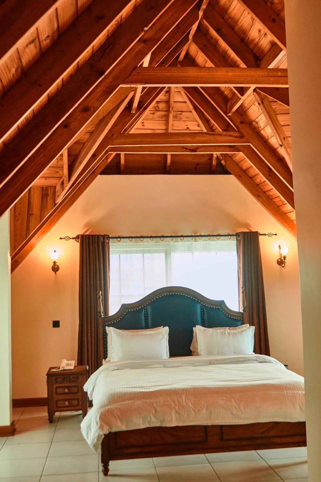 Seven Skies Hotel Arusha Esterno foto